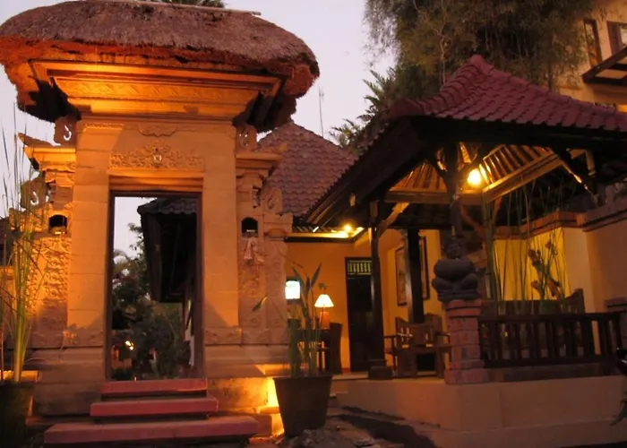 Puri Ulun Carik Bungalows 2*